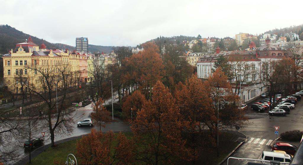 Spa Apartments Bulharska Карловы Вары Экстерьер фото