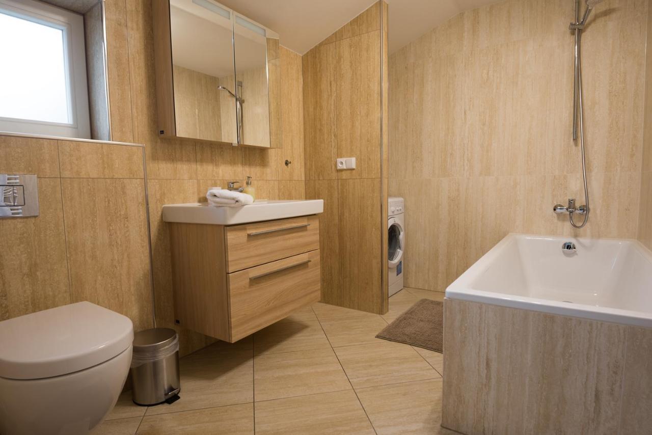 Spa Apartments Bulharska Карловы Вары Экстерьер фото