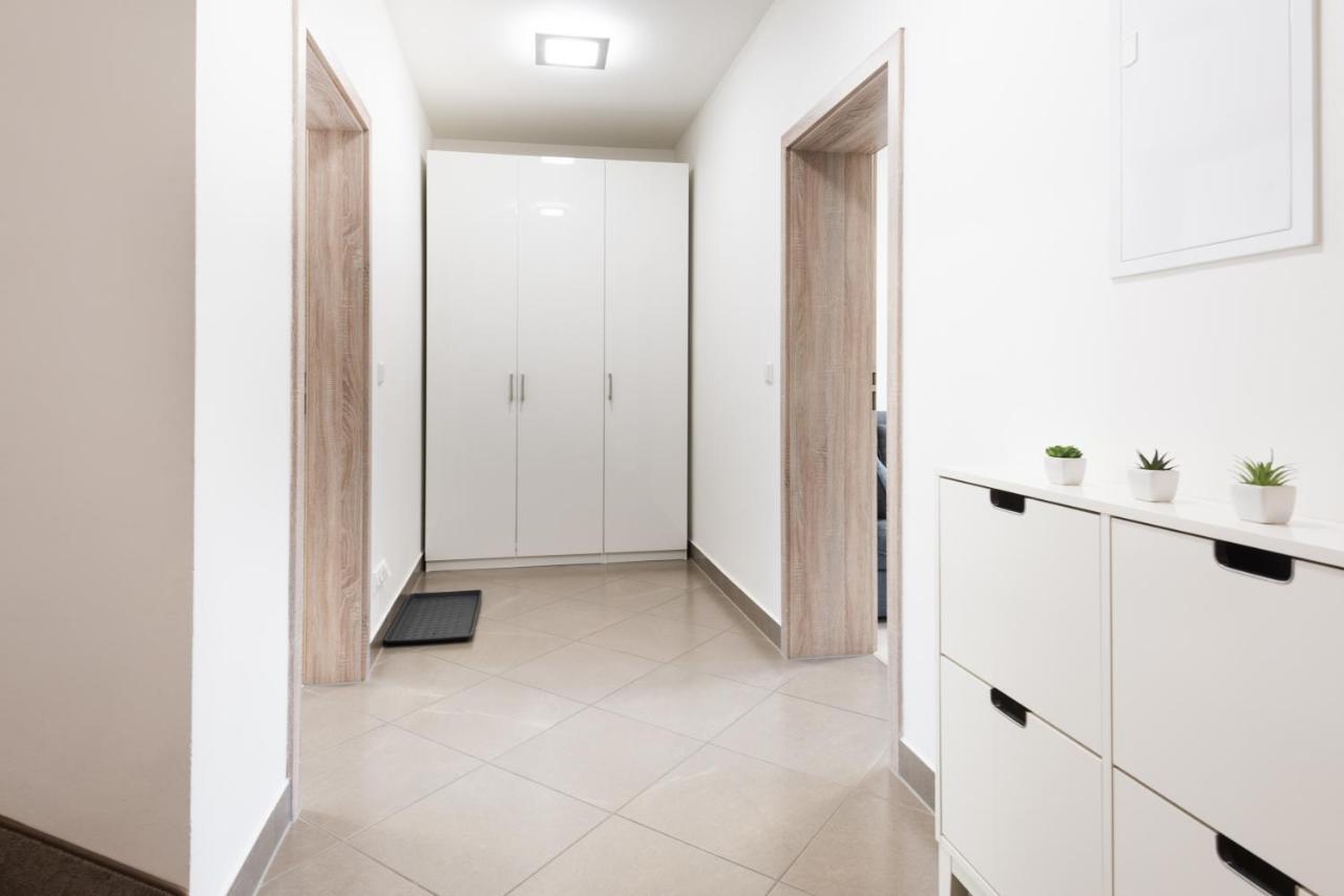 Spa Apartments Bulharska Карловы Вары Экстерьер фото