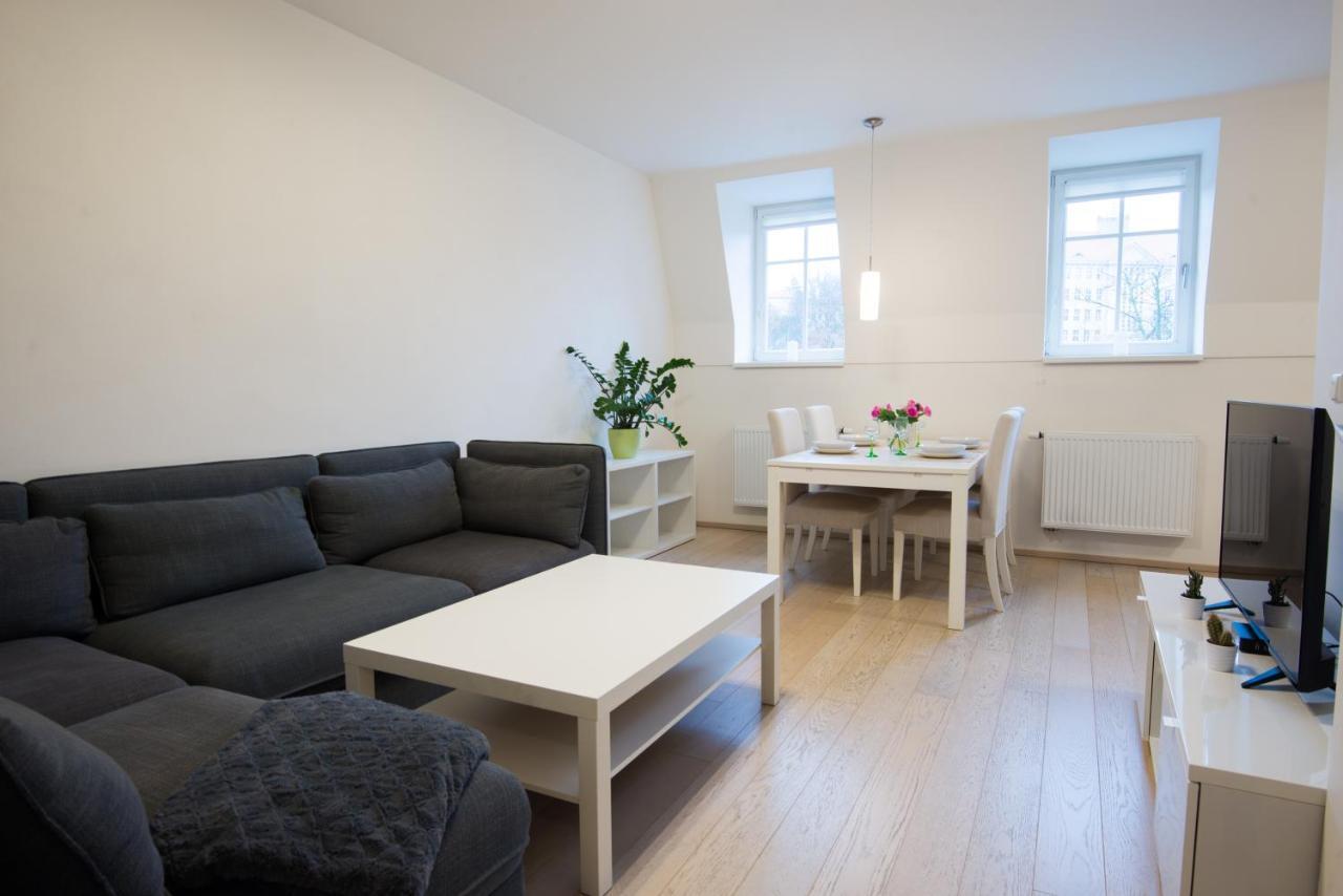 Spa Apartments Bulharska Карловы Вары Экстерьер фото